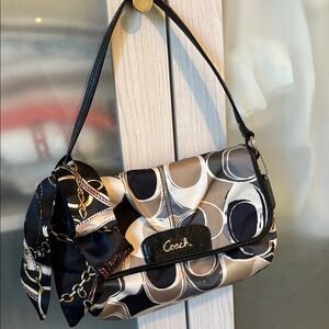Coach Ashley Signature Scarf Print Satin Shoulder Bag EUC